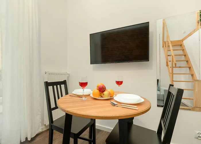 Przytulne Z Antresola W Lodzi By Renters Lejlighed Łódź